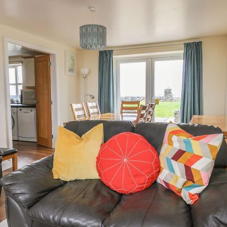 Drosgl Villa Llangefni Luaran gambar