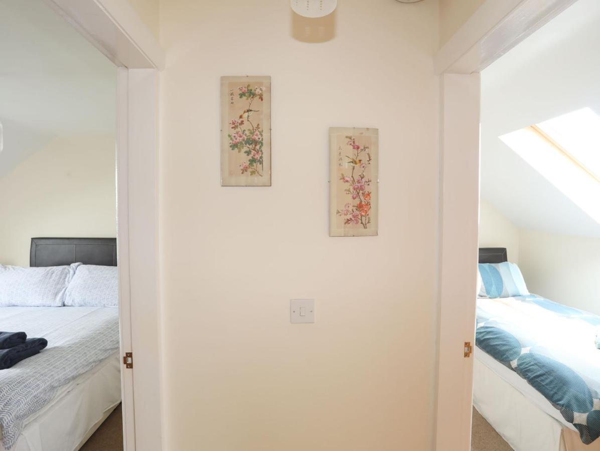 Drosgl Villa Llangefni Luaran gambar