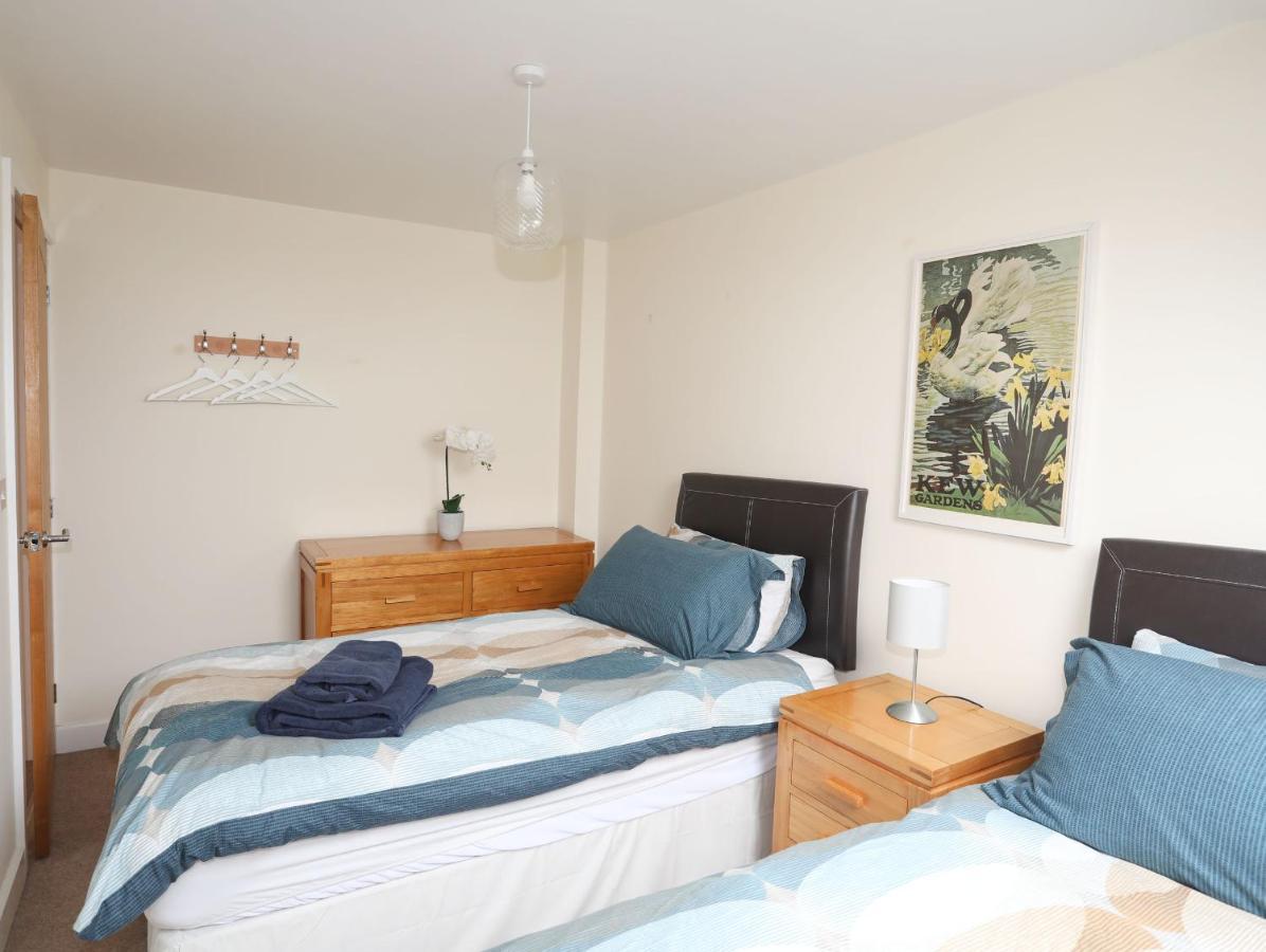 Drosgl Villa Llangefni Luaran gambar